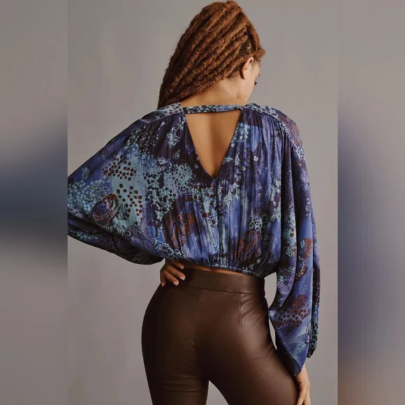 By Anthropologie Long-Sleeve Shine Cropped Blouse XL - Picture 2 of 8